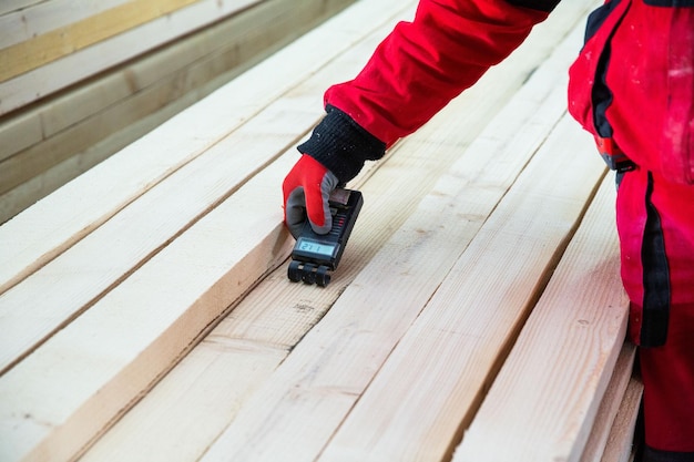 Czy impregnować legary pod taras?