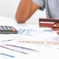 Czy bank który spłaca długi to rozwiązanie dla zadłużonych?